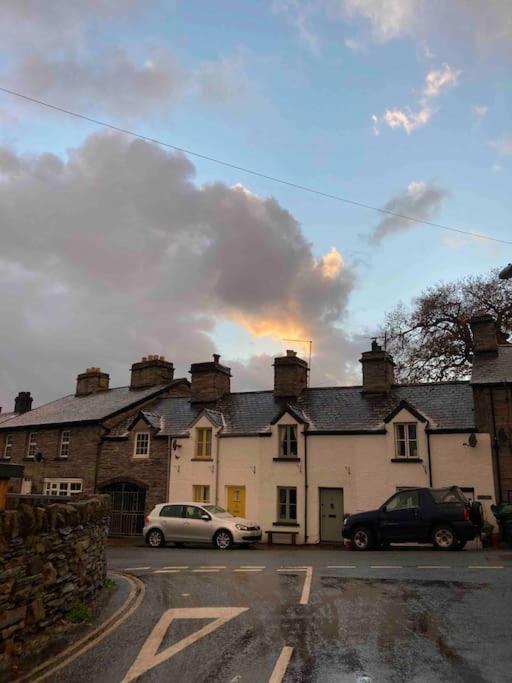 Lovely Peaceful 2 Bed Cottage Llandderfel Exterior photo